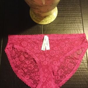 Victoria's Secret Fuchsia Lace Panties
